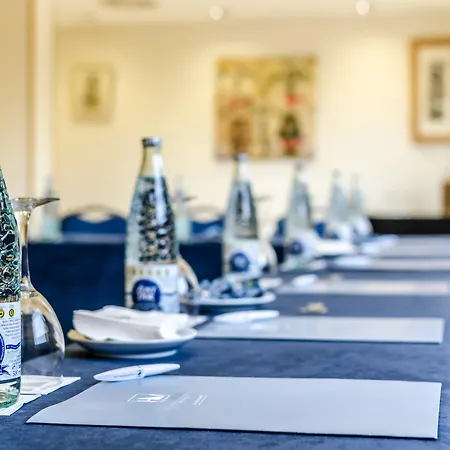 Exe Barbera Parc Hotel 4*